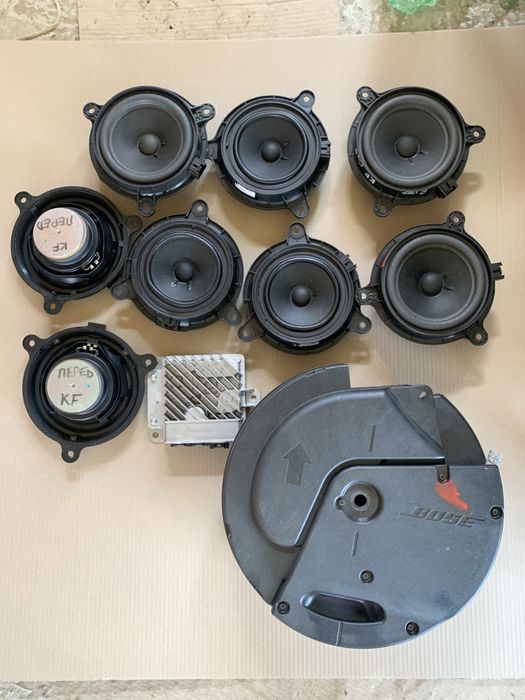 Акустика динамік колонка сабвуфер BOSE Бозе Mazda Мазда