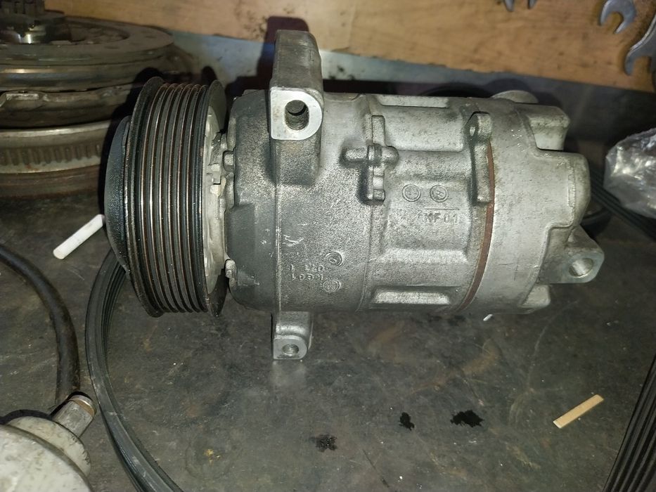 Compressor de ar condicionado  ,nissan Qashqai  ,X trail