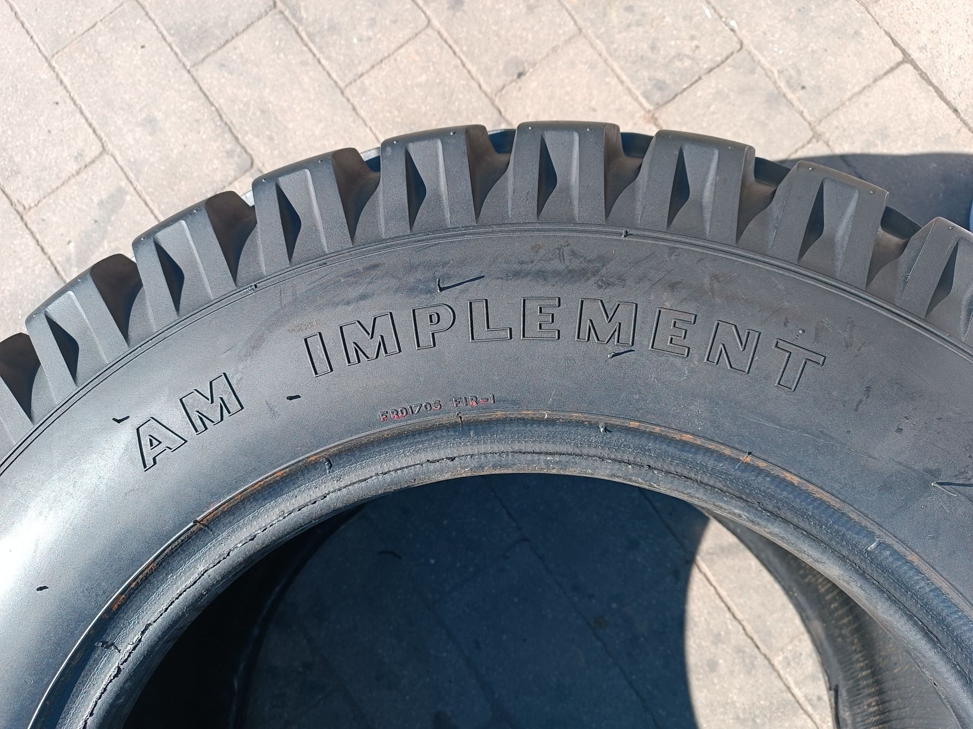 10.5/80-18 Fulda AM Implement  10.5/80R18
