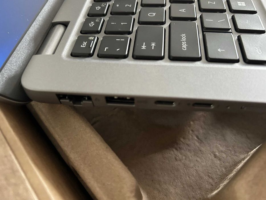 Dell Dodecacore 14" i7/16GB/500Nvme série Profissional