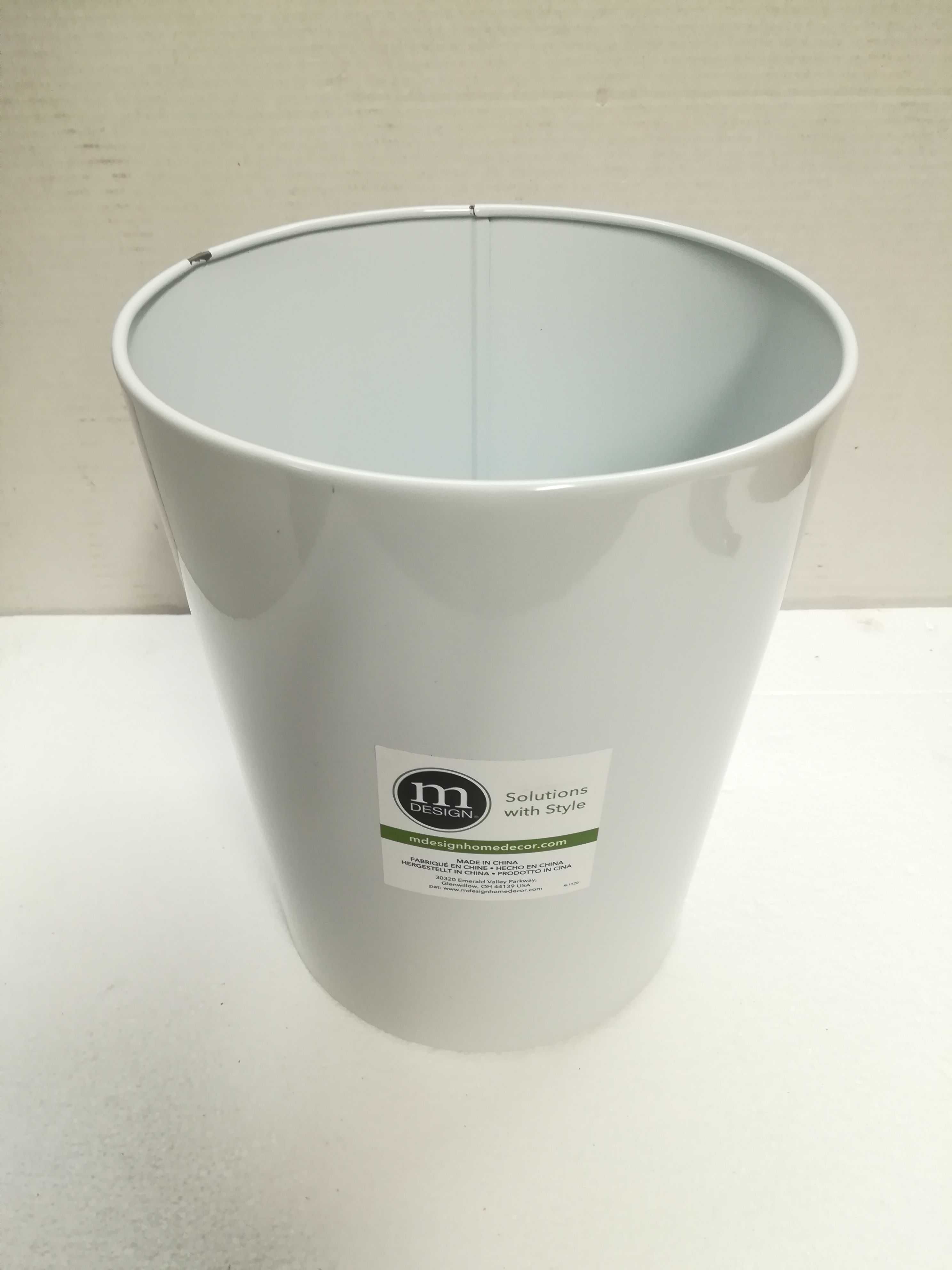 mDesign Mały kosz na śmieci Poj. 6L Metalowy Do łazienki, biura Biały