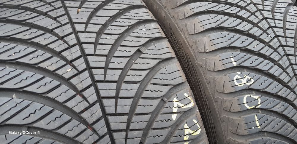 Opony Wielosezonowe 225÷45÷17÷GOOD YEAR.8 mm.Adres-ZALESIANY 33 A.