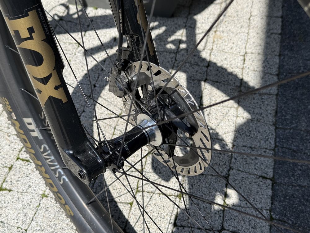 Pinarello Dogma XC roz. M Pure Gold DEMO