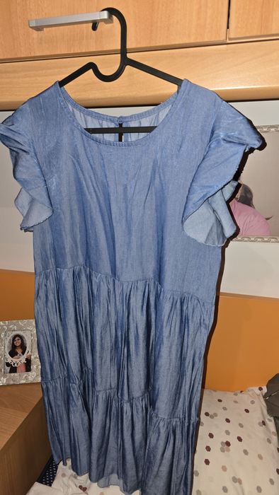 Vestido na cor ganga