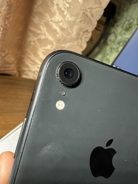 Iphone XR 64 GB 100% акб