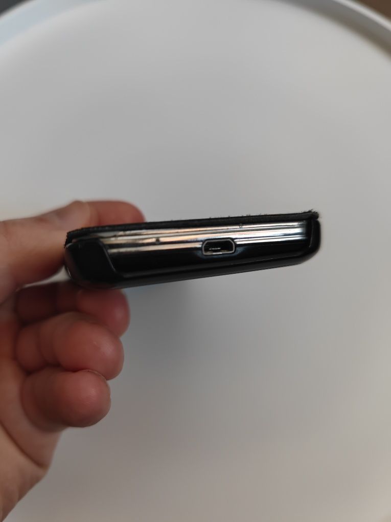 Samsung s5 mini.по ціні кнопочного+ подарунок