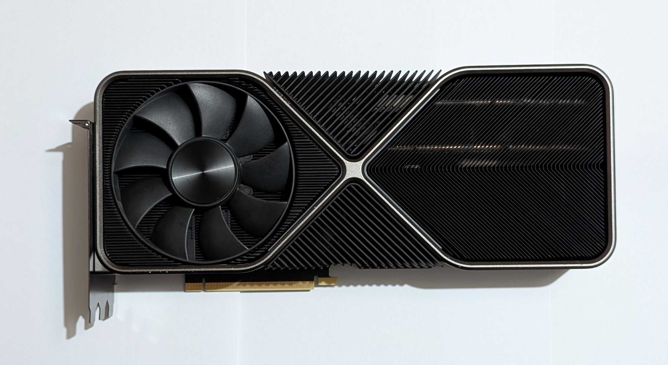 NVidia RTX 3090 Founders Edition - Design Reference - 24GB GDDR6X