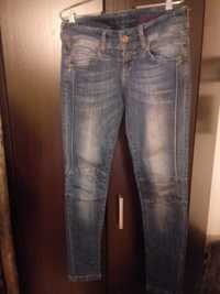 spodnie damskie jeans firmy cross