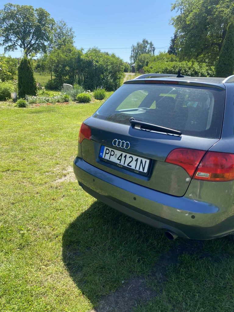 Sprzedam audi A4b7