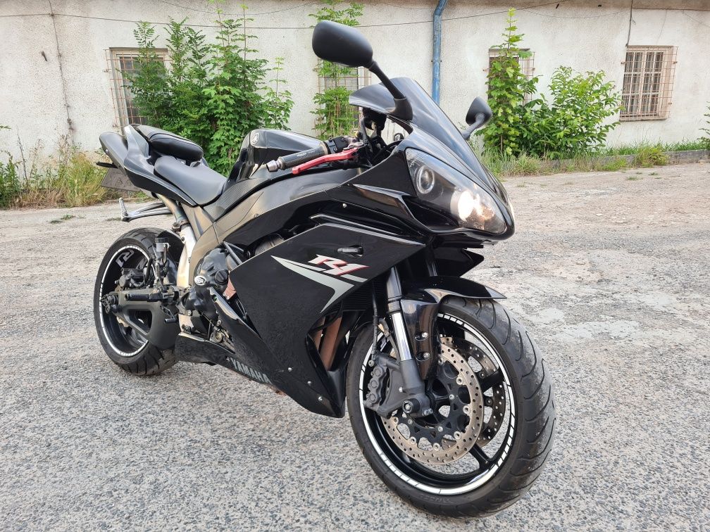 Yamaha R1 RN19 2007 niski przebieg nie RN12 RN09