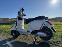 Vespa GTS 300 NOVA Aceito troca por BMW R1200RT ou Honda NT1100