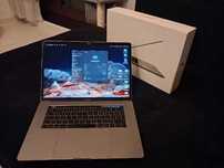 Macbook Pro 2017 15" i7 16gb 256gb