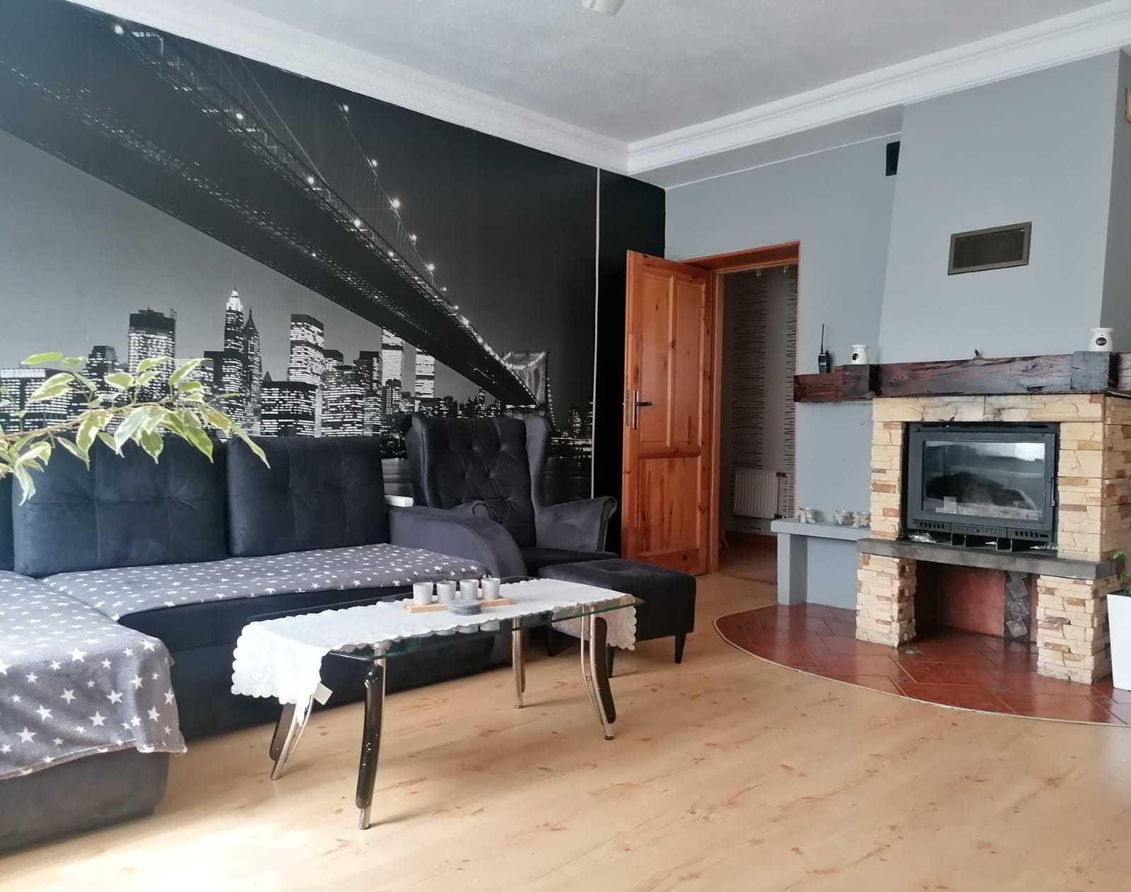 Mieszkanie dwupokojowe w centrum miasta.