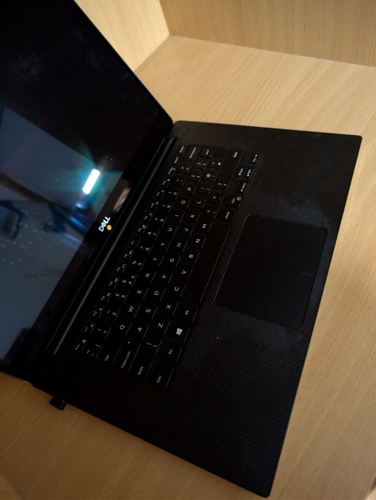 PC DELL XPS 15 para Peça