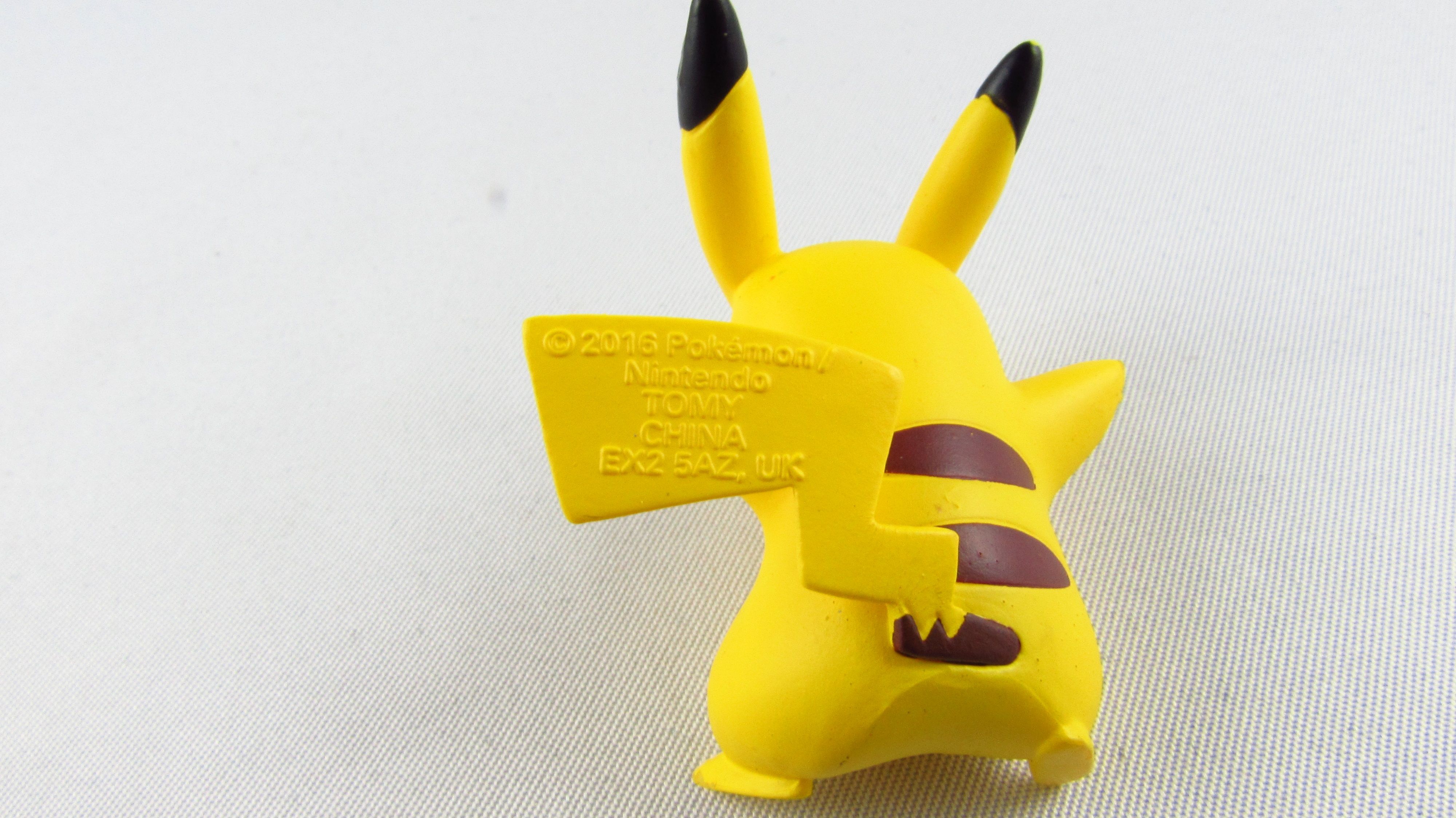 TOMY - Nintendo - Pokemon - Figurka Pikachu 2016 r.