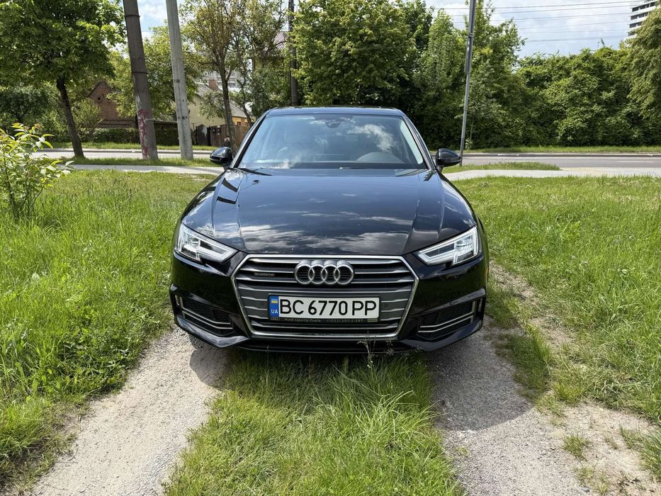 Продаж власного авто audi a4 b9 2016року.Торг присутній