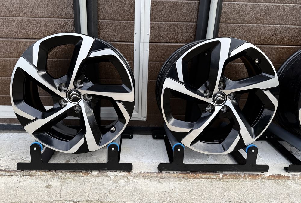 4x felgi aluminiowe Czarne 5x108 r18 et49 7,5J Alufelgi Citroen 18”