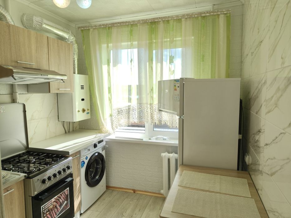 Оренда одно кв, Центр,Перша здача, для сім'ї,пари, Київська,ЦУМ,