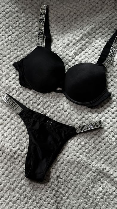 Комплект білизни Victoria Secret