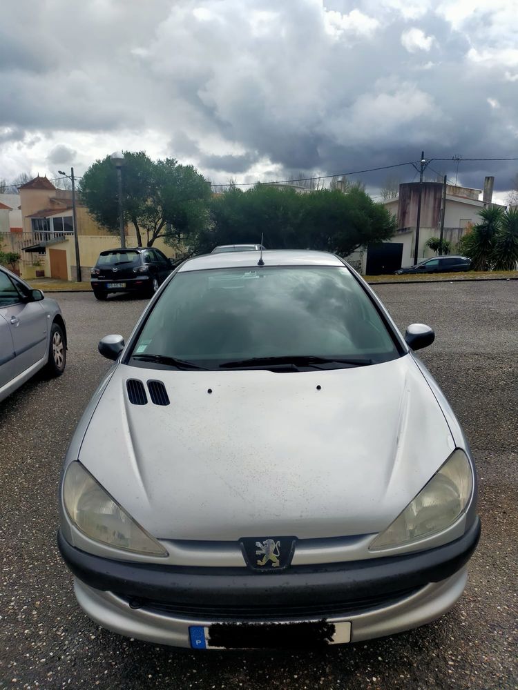 Peugeot 206 1.9 Diesel – 5 Portas | Econômico e Confiável