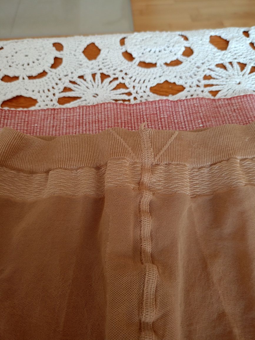 Włoskie używane rajstopy Solidea ML.