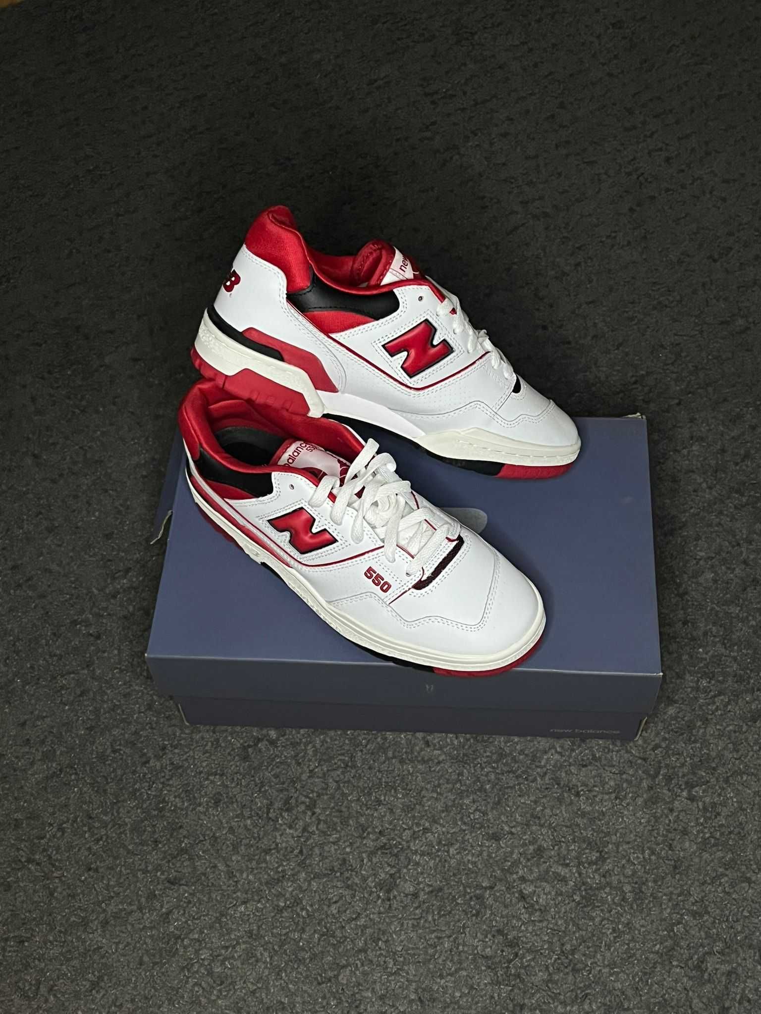 New Balance 550 - White Red