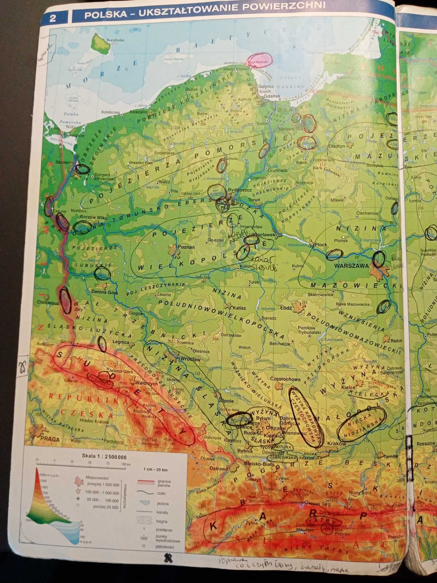 Atlas geograficzny - Polska, kontynenty, świat