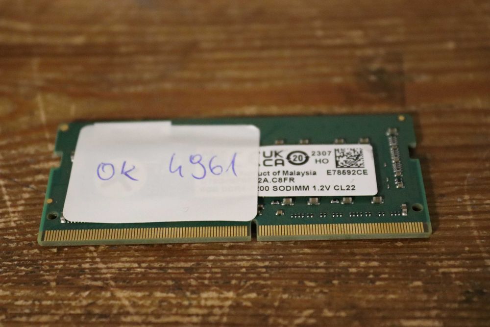 Pamięć RAM DDR4 Crucial CT8G4SFS832A 8 GB (4961)