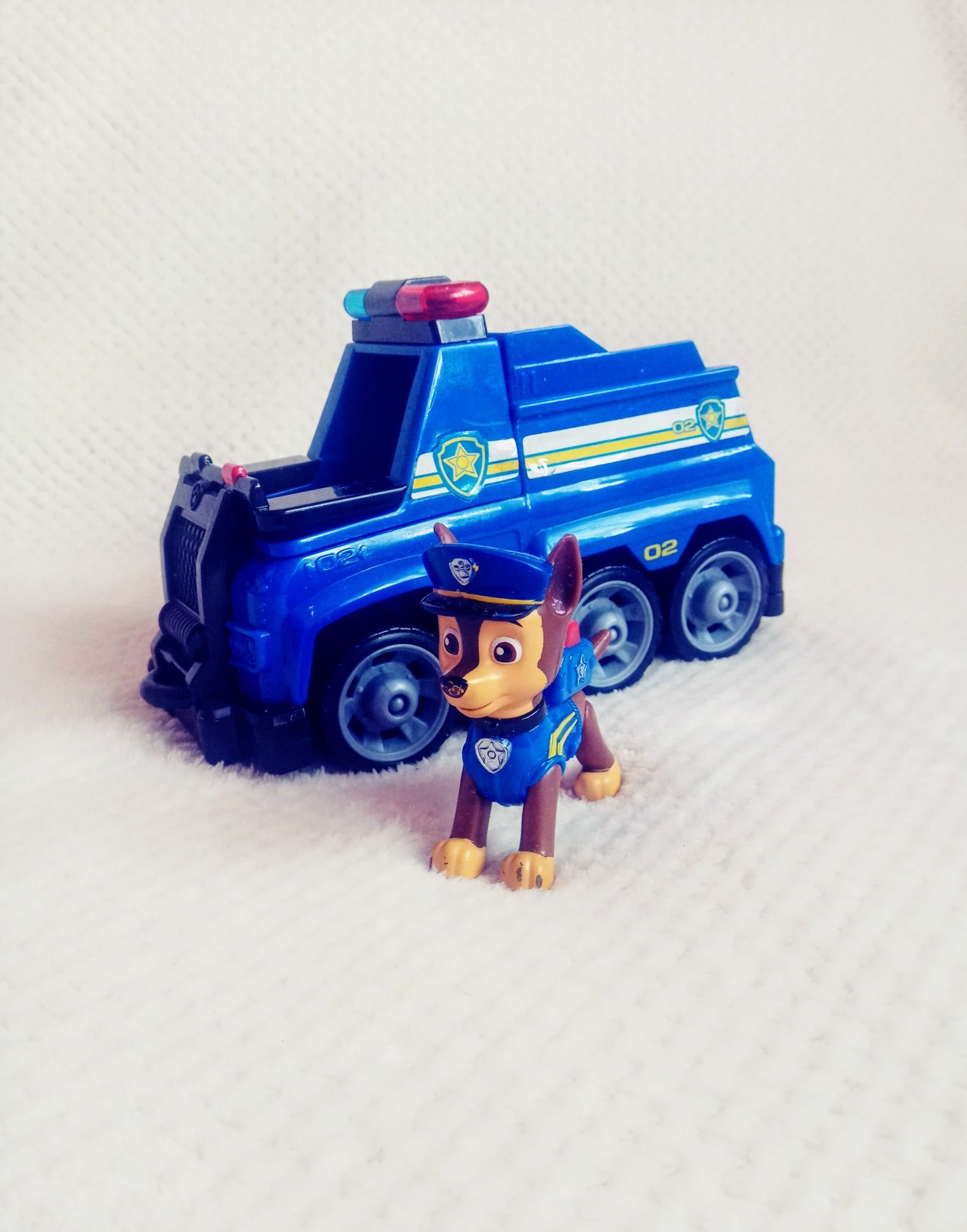 Psi Patrol Chase pojazd z figurką
