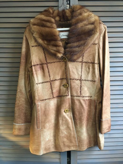 Жіноча шкіряна куртка дублянка Levinson оригінал р38