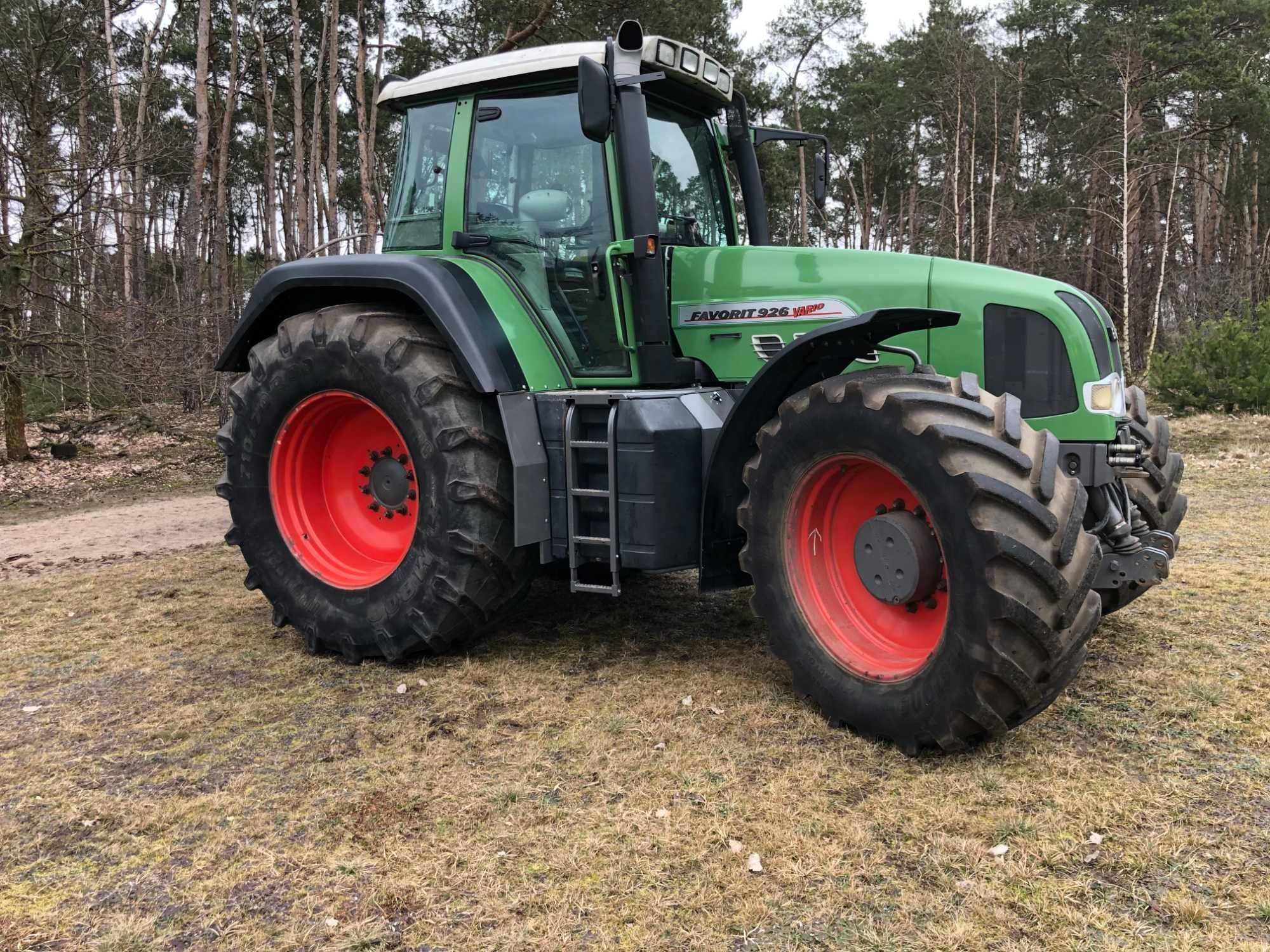 Fendt 926 Vario silnik MAN