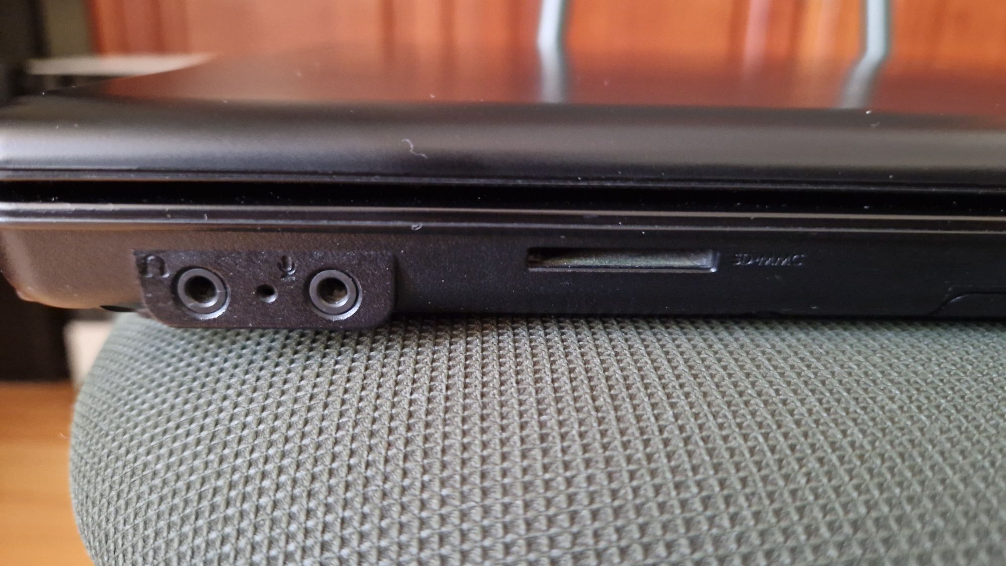 Portatil HP Compaq 610 Core 2 Duo T5870 4 GB SSD 256 GB