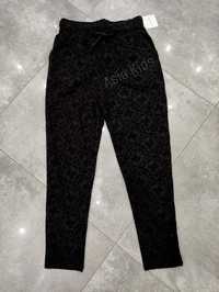 Spodnie czarne welurowe wzory gumka 152 cm dziewczęce nowe