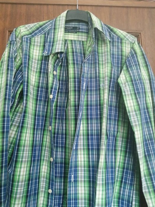 Camisa de homem colorida