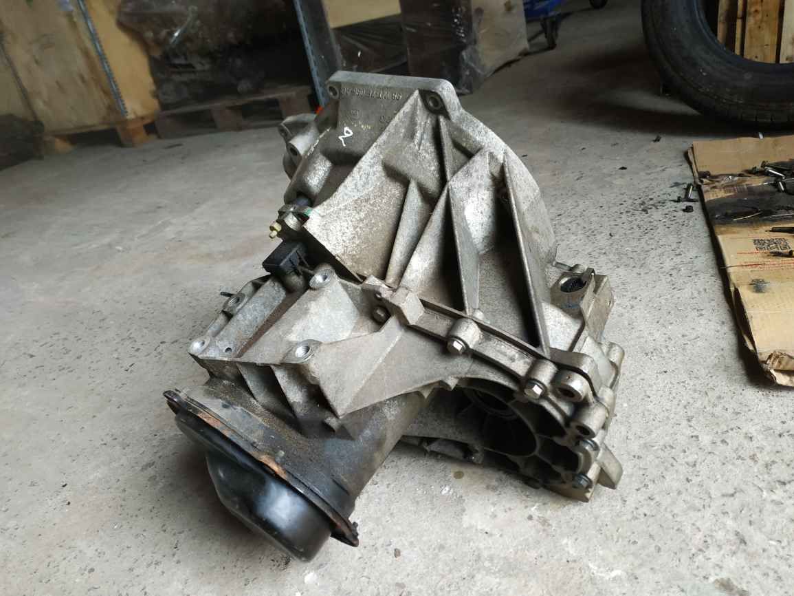 Ford Fusion 02- МКПП коробка передач МКПП 1.4 1327480 (дефект) DV1896