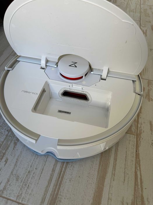 Roborock S7 з док-станцією (автоматичне очищення пилу)