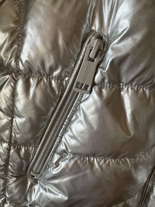 Отдам даром, подарю куртку Guess