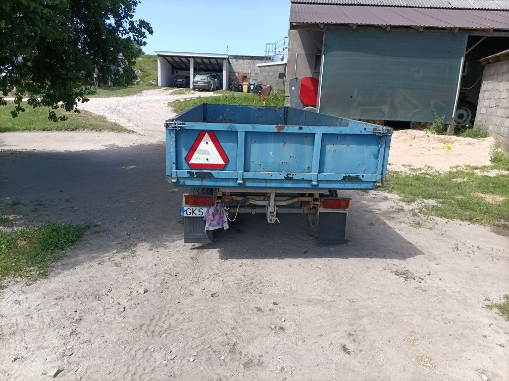 Przyczepa autosan