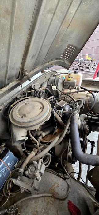 УАЗ 469, газ /бензін , новий двінатель+ 2 двігателя + ще є запчастини