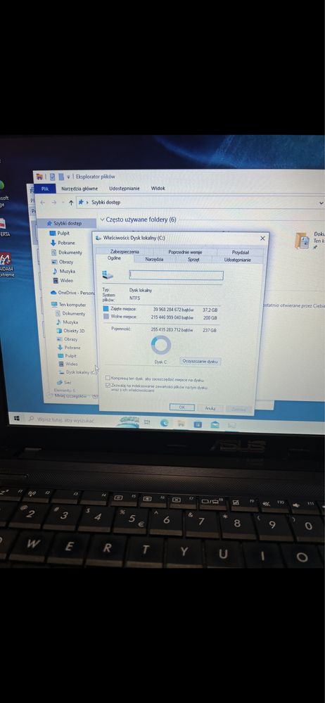 Laptop Asus R503V