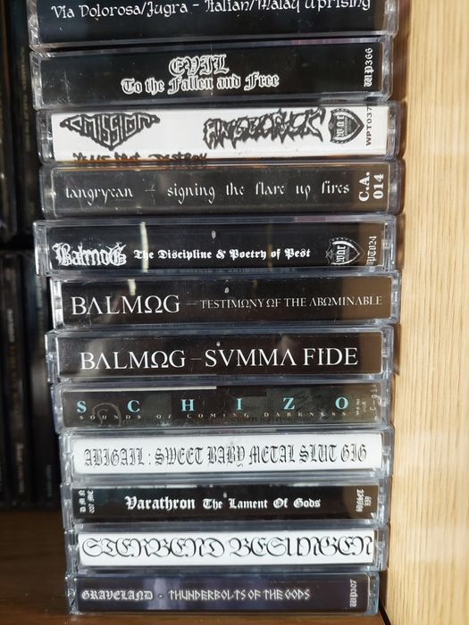 Cassetes metal punk rock