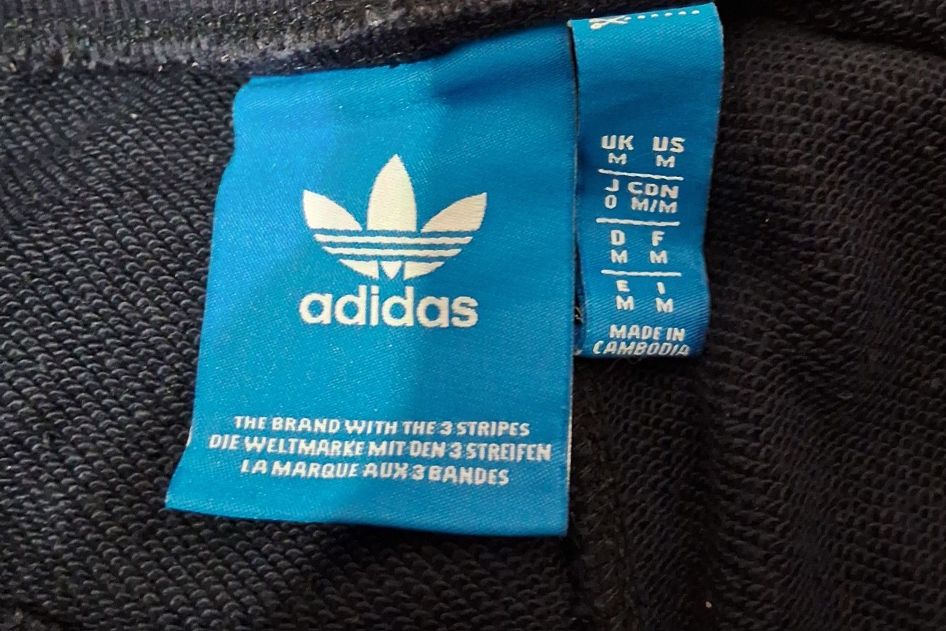 Спортивный Костюм adidas.Размер S