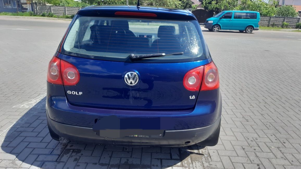 Продам golf v golf 5 2006рік газ/бенз 1.6 mpi