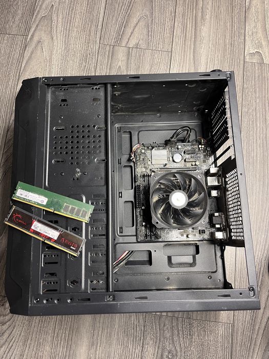 Процессор,материнка,ОЗУ,корпус