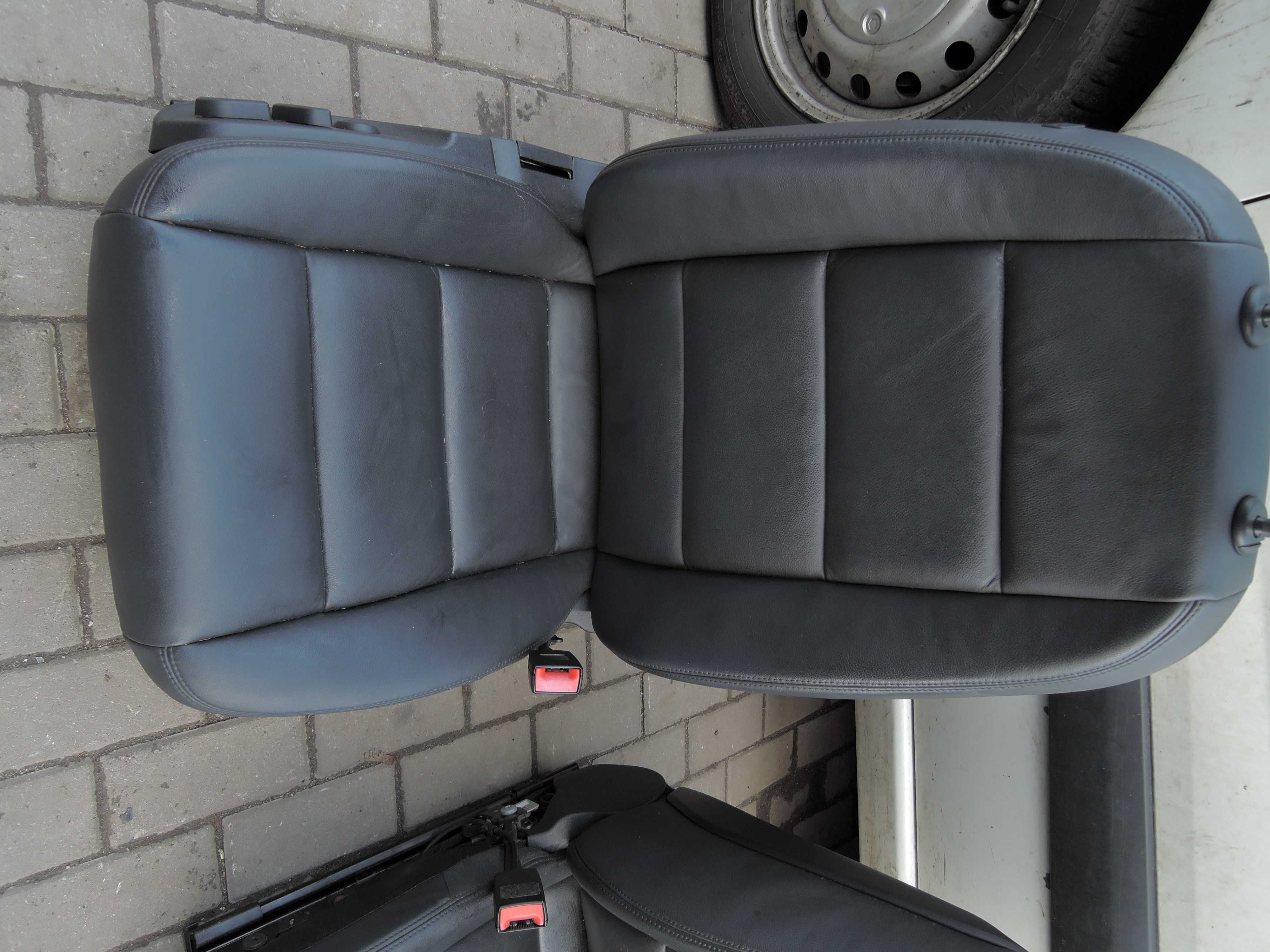 Fotele Kanapa Komplet  czarna skóra elektryka AUDI A6 C6 Kombi