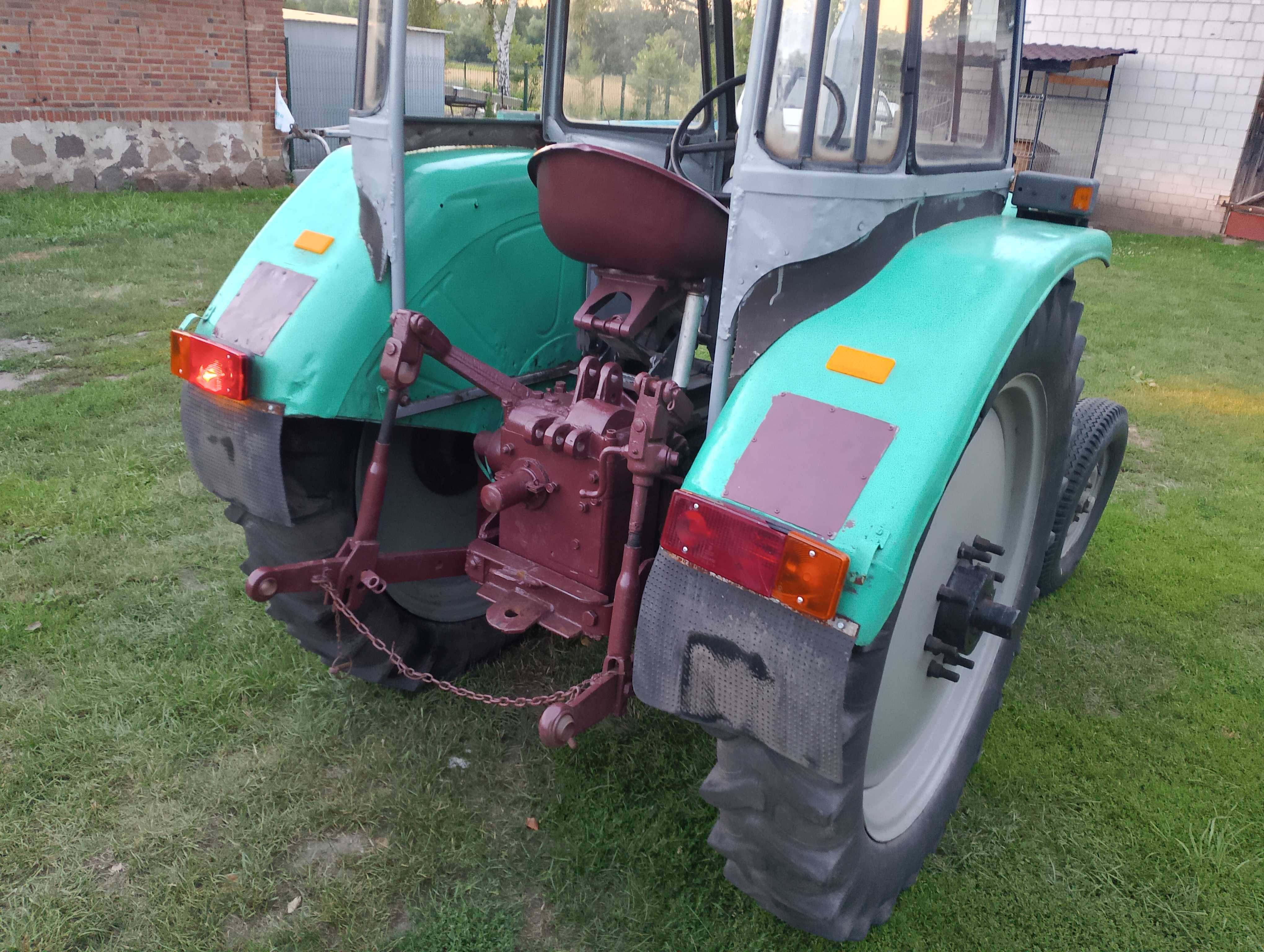 Traktor ciągnik zetor
