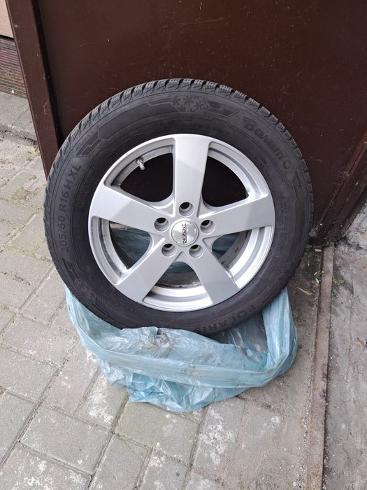Alufelgi 16 6.5jx16h2 dezent ts8987 5x114.3 + opony