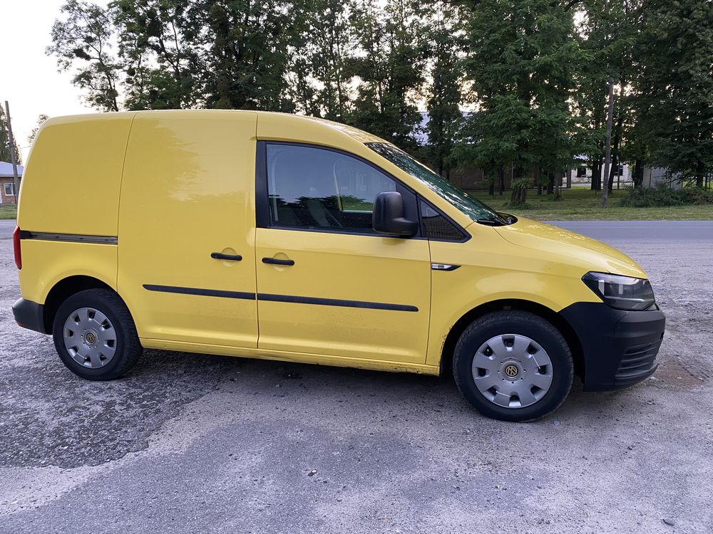 Volkswagen Caddy 2016 року