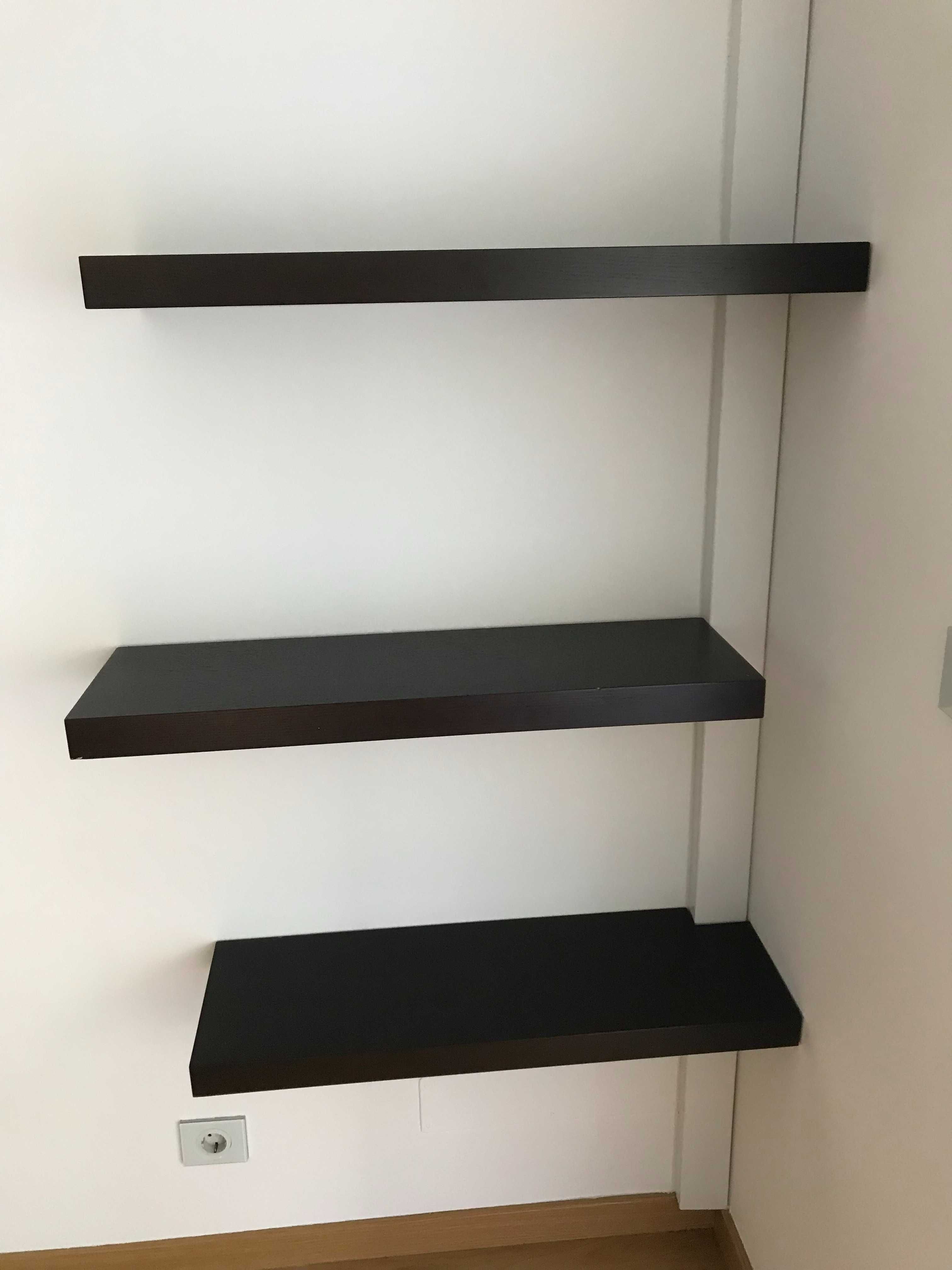 Várias mobilias para sala de estar. Em bom estado de conservação.