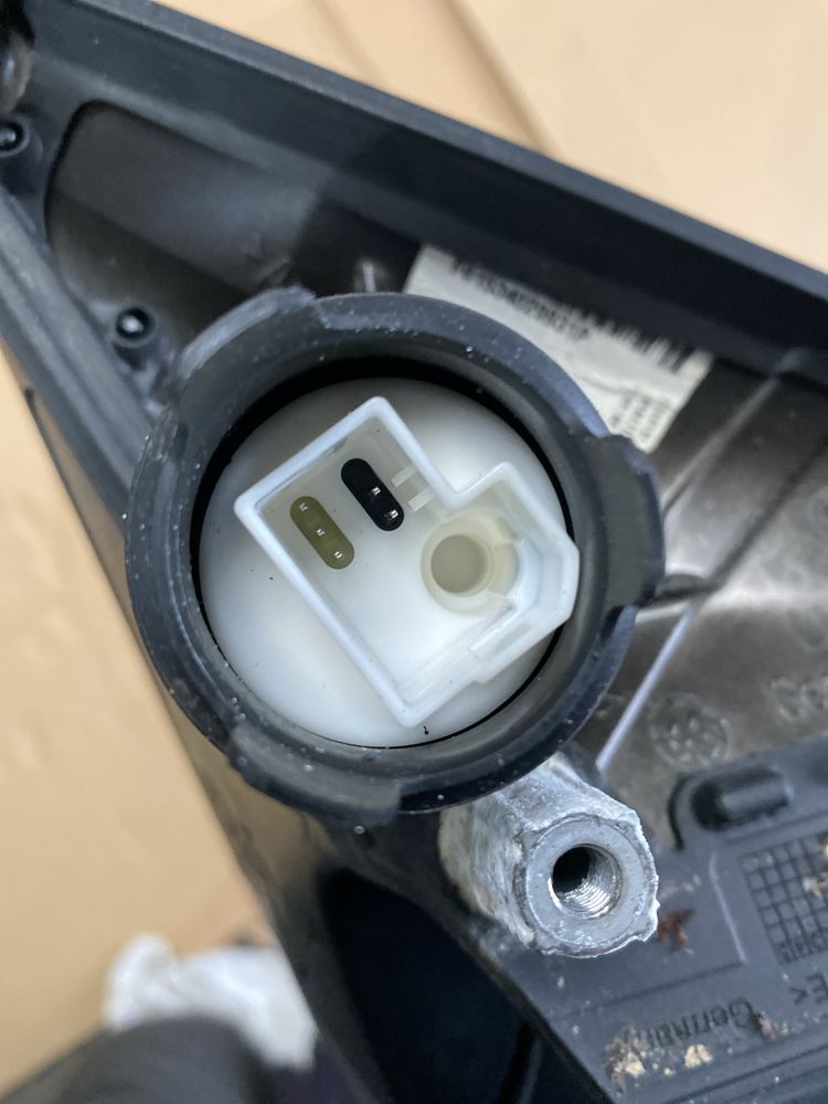 Lusterko prawe bmw f10 f11 a52 5 pinow Europa